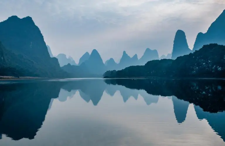智慧工厂精密高端